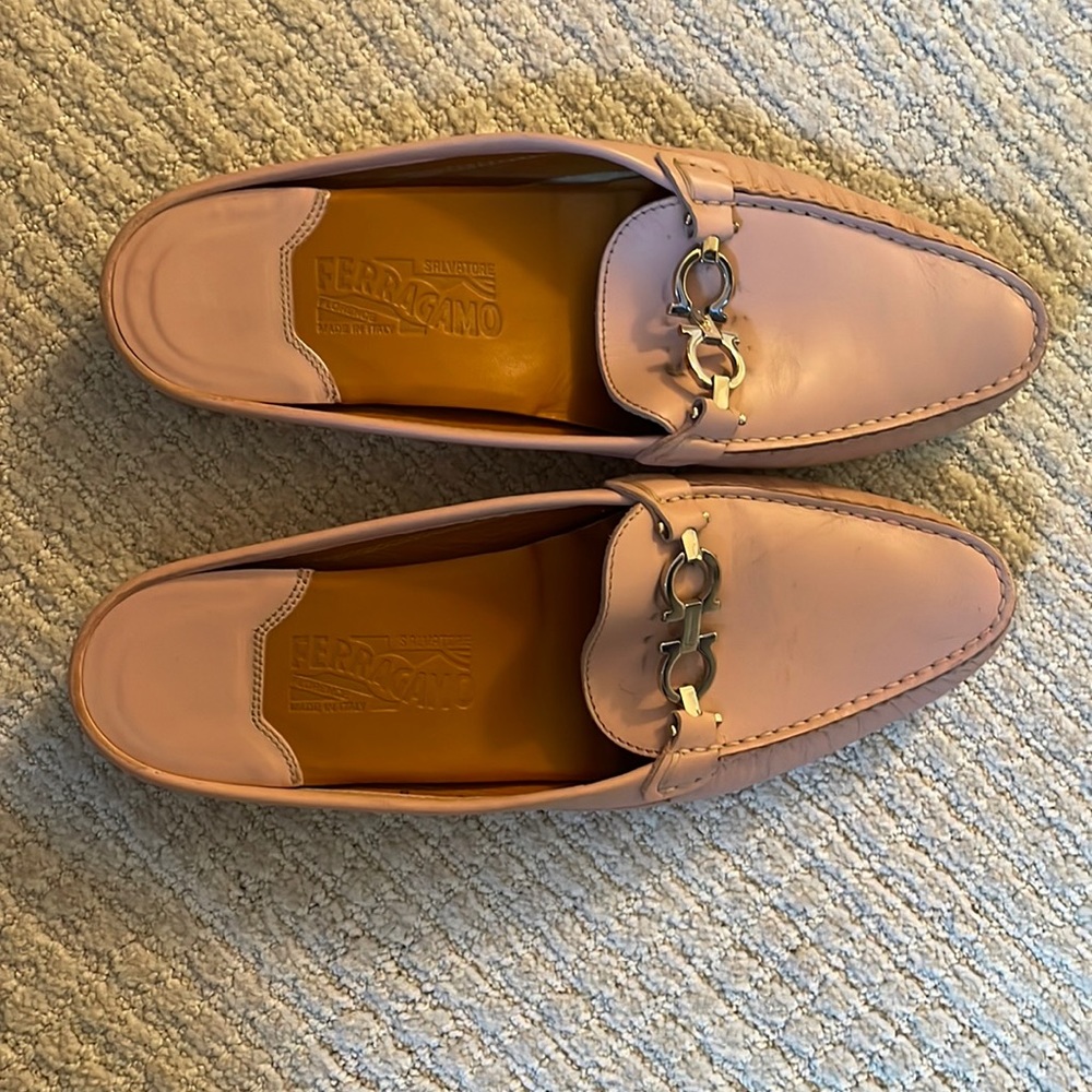Ferragamo loafer pink mule